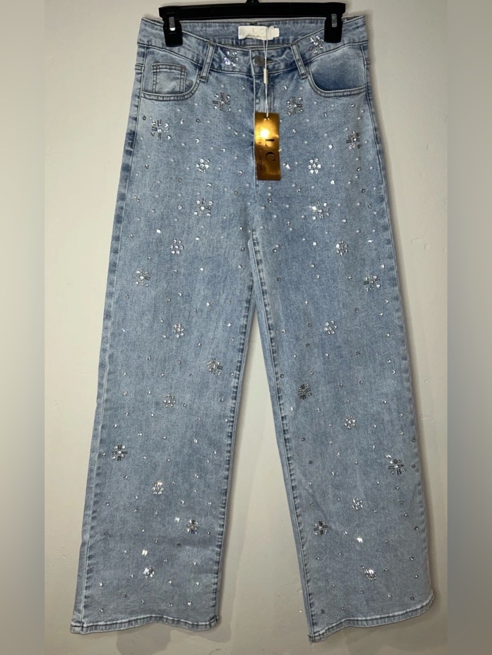 LC Lizette Embellished Rhinestone Pearls Wide Leg Jean Light Wash Sz M NWT